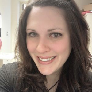 Meet your Posher, Jillian